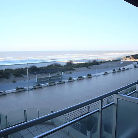 Lägenhet Romantic Coastal Escape, Cleaning Included