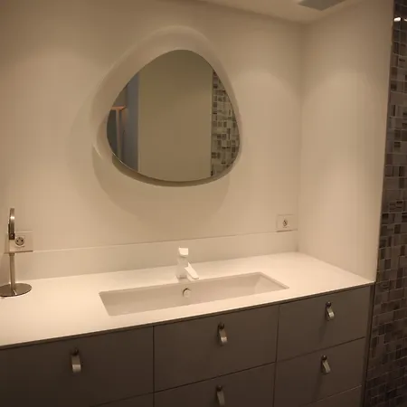 Romantic Coastal Escape, Cleaning Included