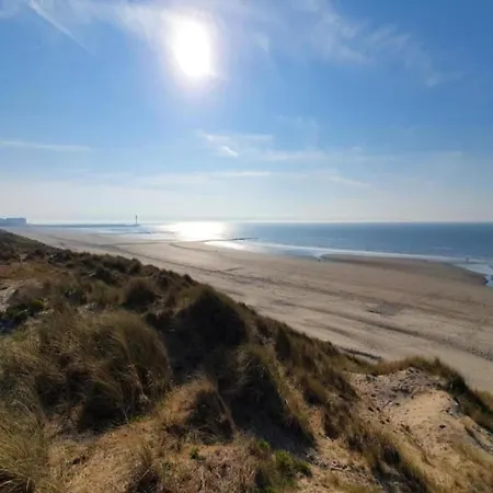 Lägenhet Romantic Coastal Escape, Cleaning Included